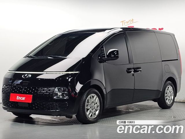 Hyundai Staria 2023