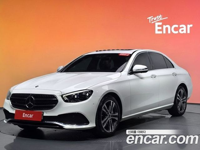 Mercedes-Benz E-Class 2021
