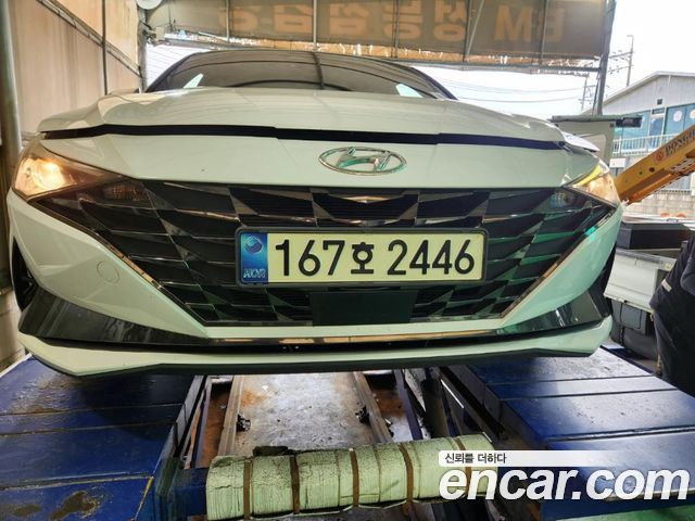 Hyundai AVANTE 2022
