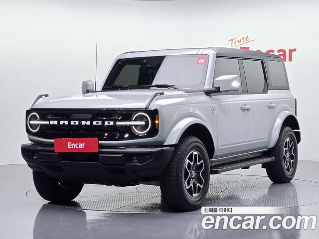 Ford Bronco 2024