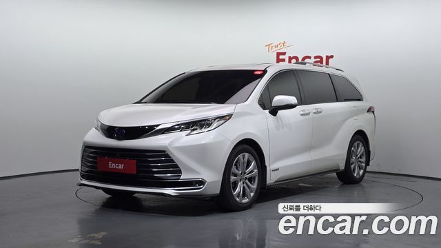 Toyota Sienna 2021