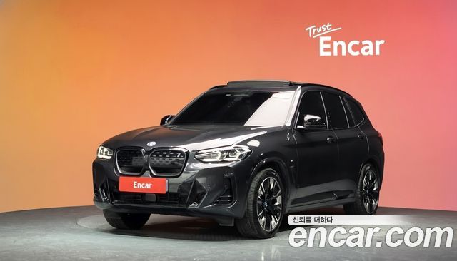 BMW iX3 2021