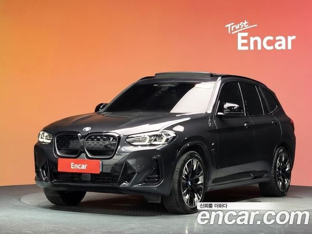 BMW iX3 2021
