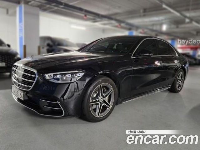 Mercedes-Benz S-Class 2021