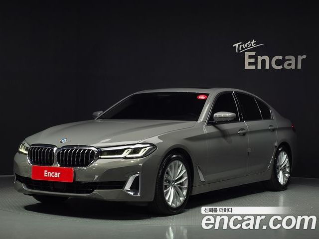BMW 5-Series 2021