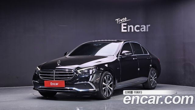 Mercedes-Benz E-Class 2021