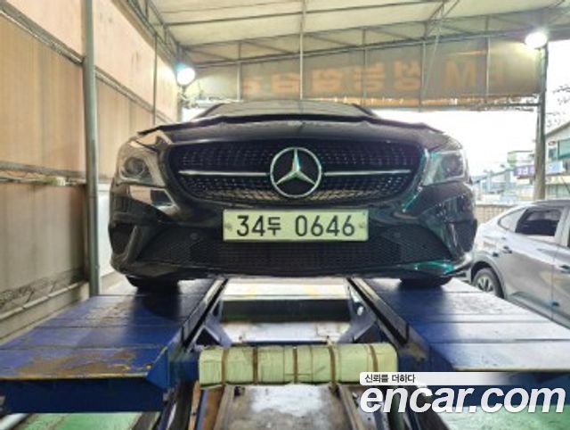 Mercedes-Benz CLA-Class 2015