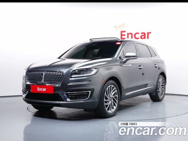 Lincoln Nautilus 2019