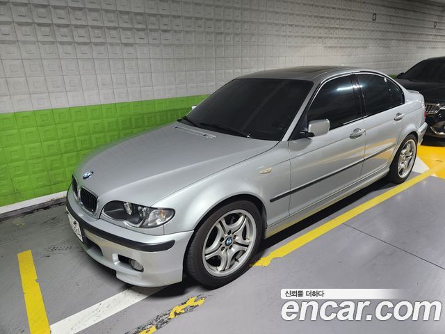 BMW 3-Series 2004