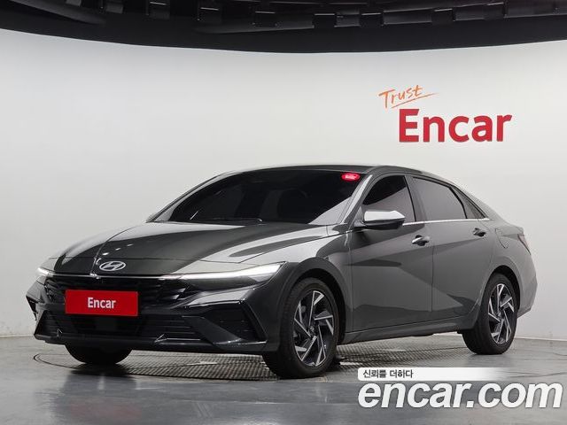 Hyundai AVANTE 2025