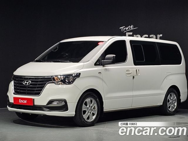 Hyundai Starex 2019