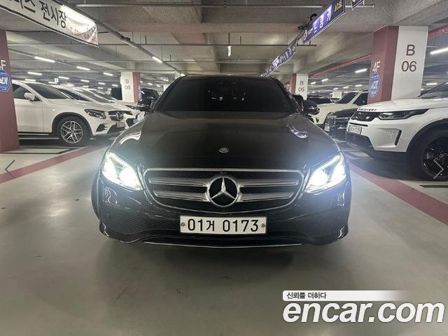 Mercedes-Benz E-Class 2016