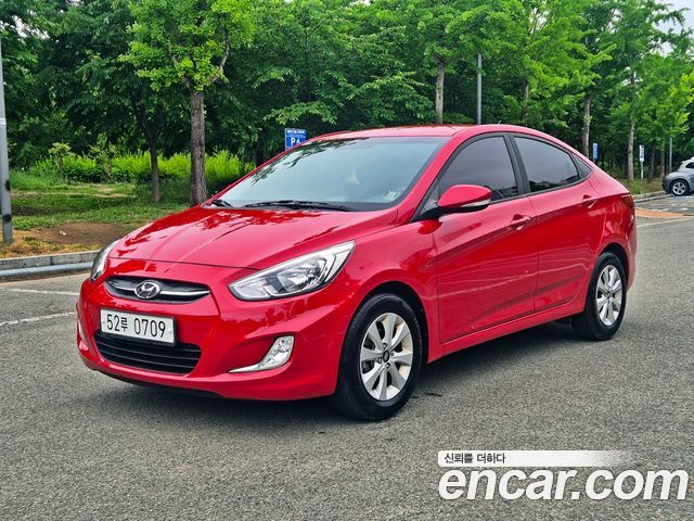 Hyundai Accent 2015