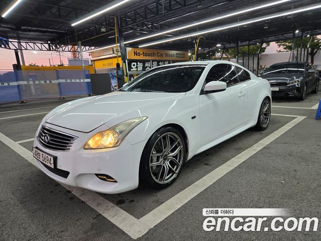 Infiniti G 2009