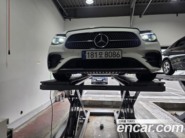 Mercedes-Benz E-Class 2023