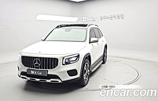 Mercedes-Benz GLB-Class 2021