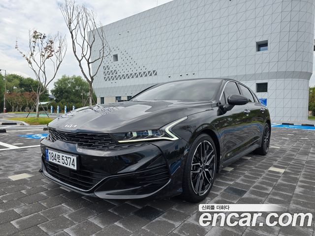 Kia K5 2021