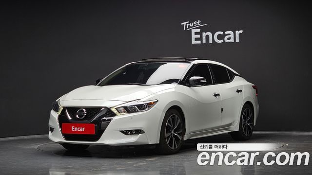 Nissan Maxima 2018
