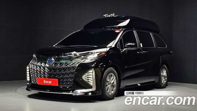 Toyota Sienna 2025