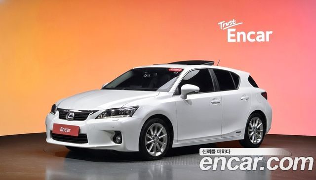 Lexus CT200h 2013