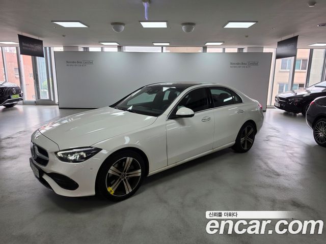 Mercedes-Benz C-Class 2026