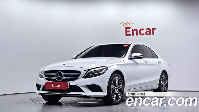 Mercedes-Benz C-Class 2020