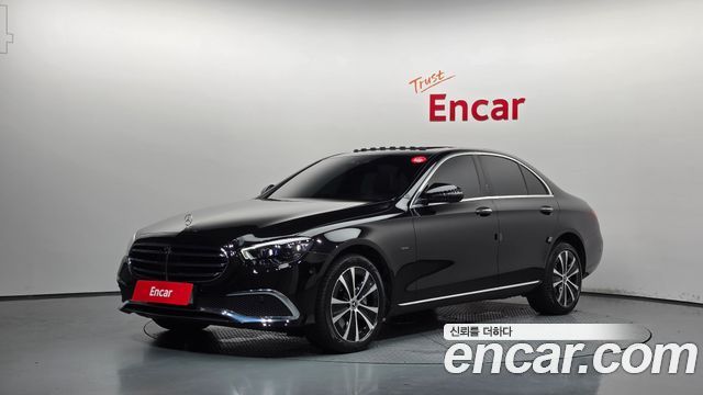 Mercedes-Benz E-Class 2021