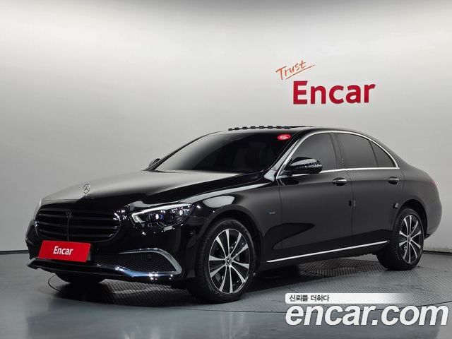 Mercedes-Benz E-Class 2021