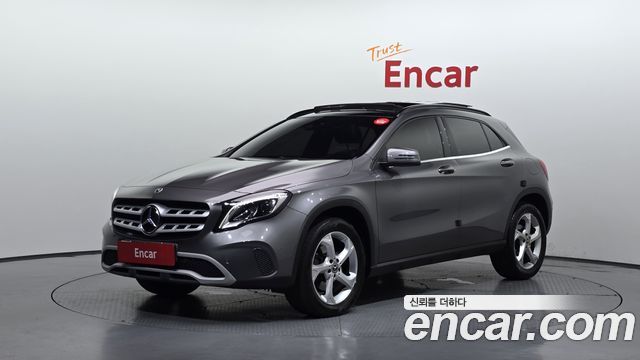 Mercedes-Benz GLA-Class 2017