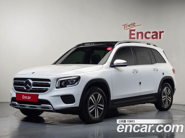 Mercedes-Benz GLB-Class 2021
