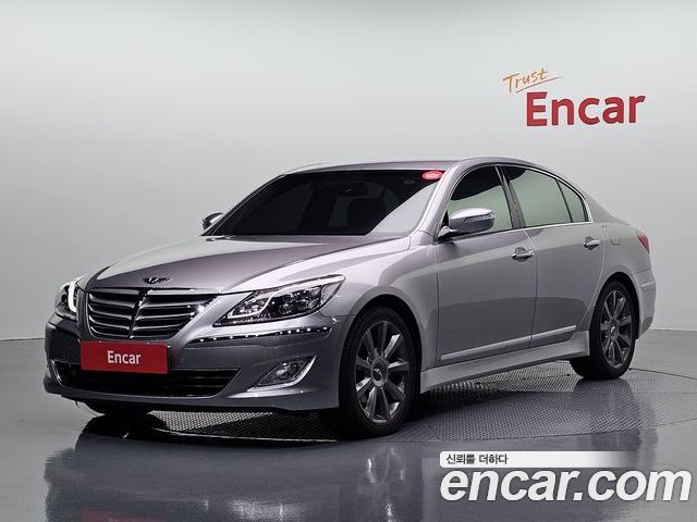 Hyundai Genesis 2013