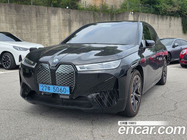 BMW iX 2025
