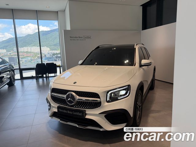 Mercedes-Benz GLB-Class 2020