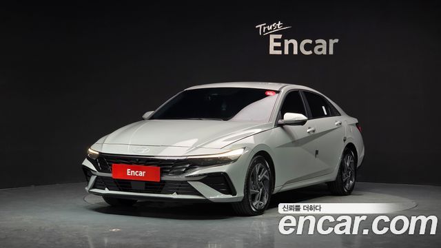Hyundai AVANTE 2023