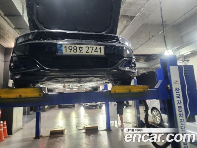 Kia K5 2023