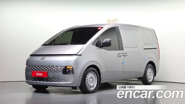 Hyundai Staria 2021