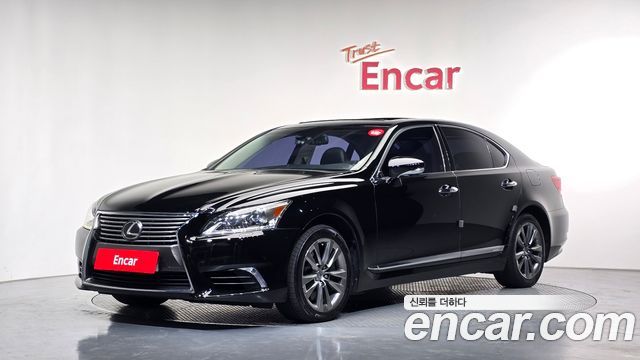 Lexus LS 2013