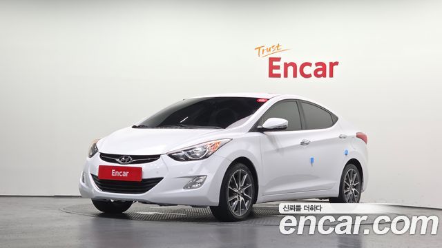 Hyundai AVANTE 2012