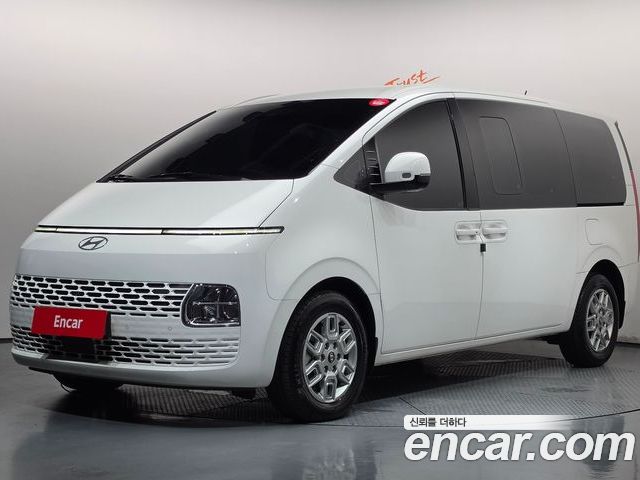 Hyundai Staria 2025