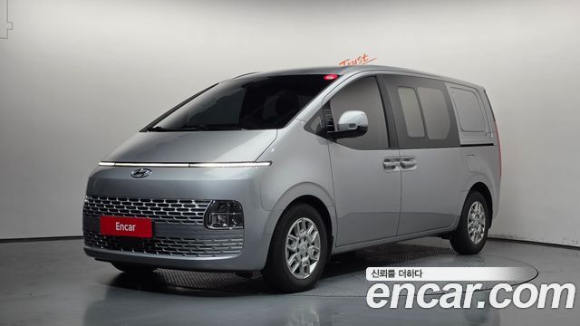 Hyundai Staria 2023
