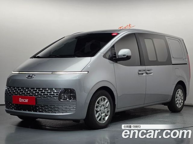 Hyundai Staria 2023