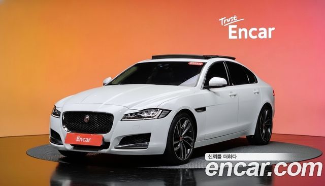 Jaguar XF 2016