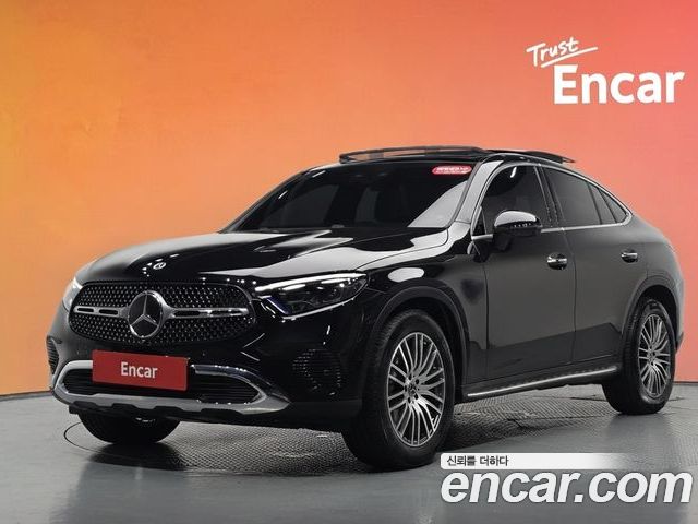 Mercedes-Benz GLC-Class 2025