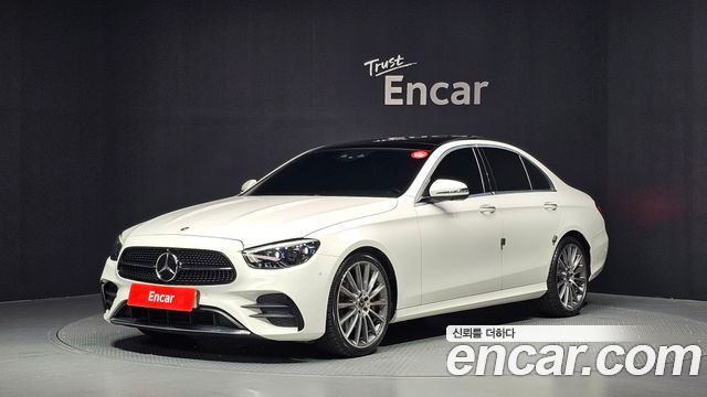 Mercedes-Benz E-Class 2022