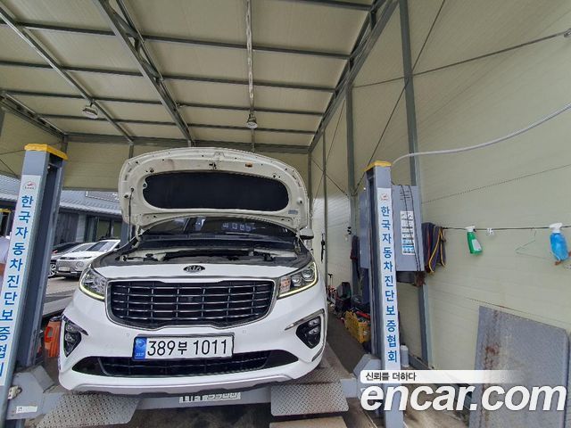 Kia Canival 2018