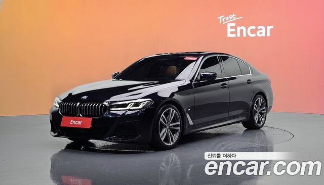 BMW 5-Series 2023