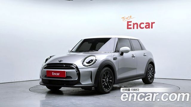 Mini Cooper 2024