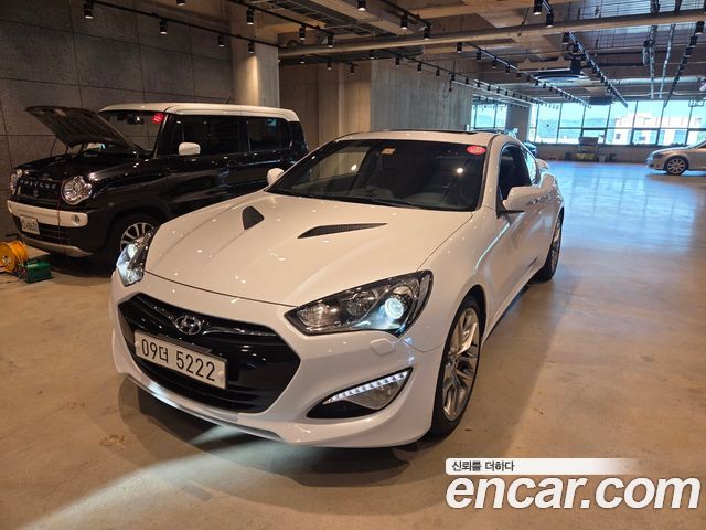 Hyundai Genesis 2015