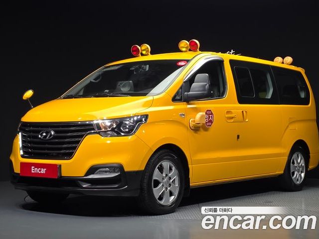 Hyundai Starex 2018