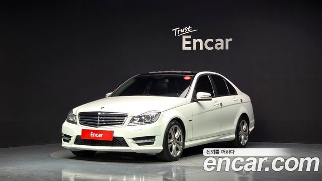 Mercedes-Benz C-Class 2011